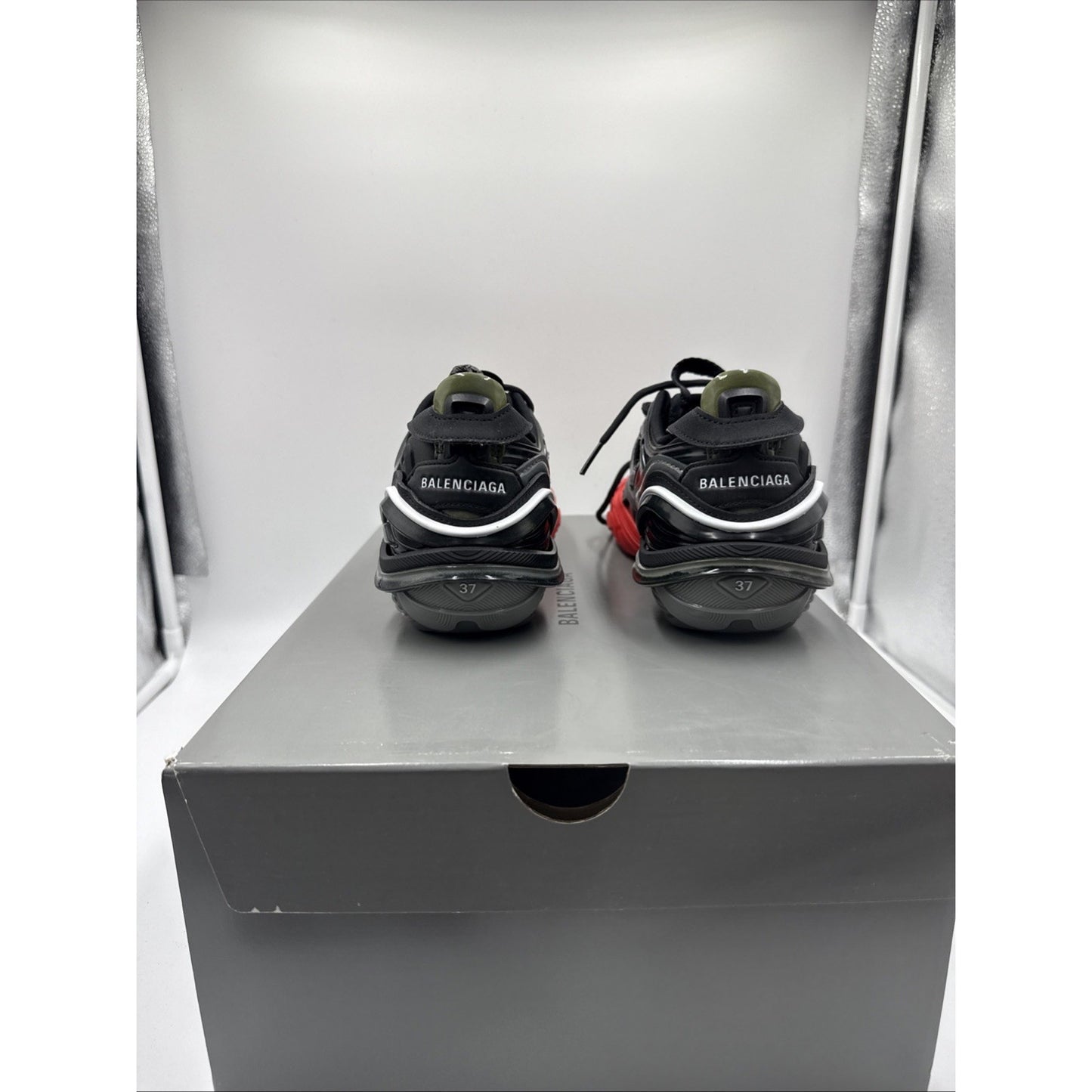 Size 7 - Balenciaga Tyrex Low Black Red W