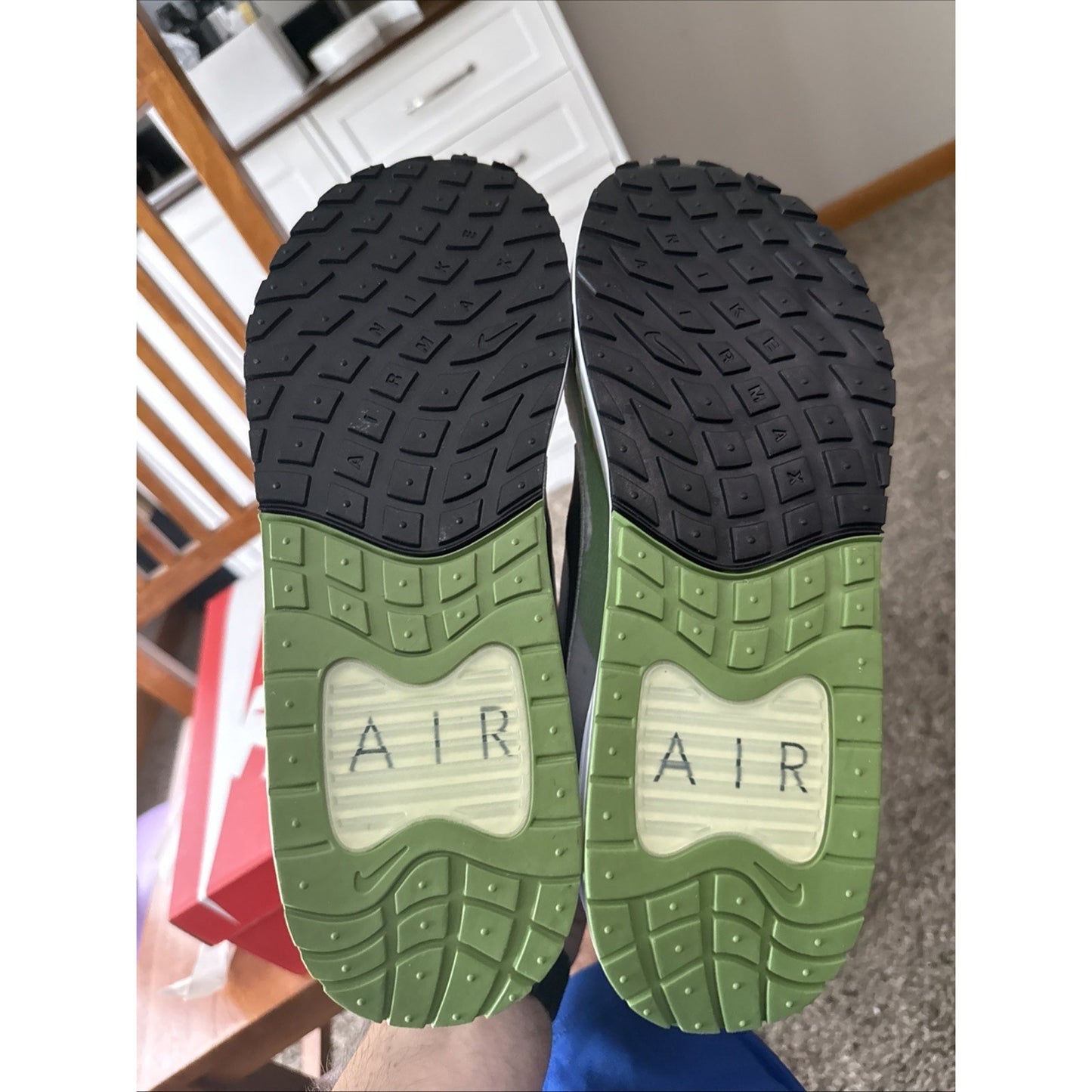 Size 10.5 - Nike Air Max Solo Chlorophyll BS083