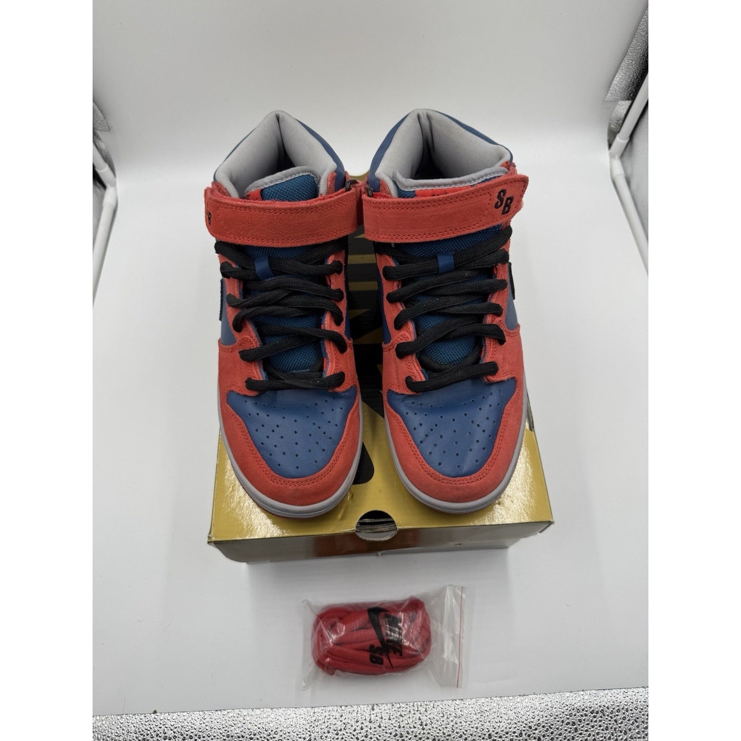 Size 8.5 - Nike Dunk Pro SB Mid Spider Man