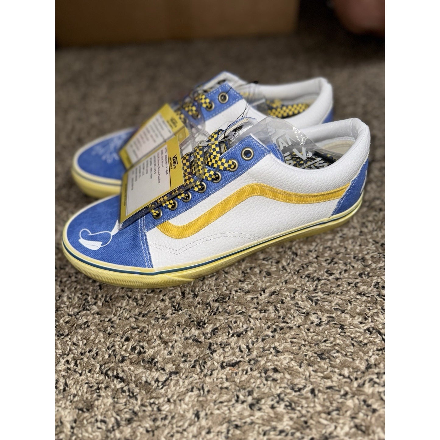 Size 9 - VANS Disney x Old Skool 100th Anniversary - Donald Duck “Sample” Pair