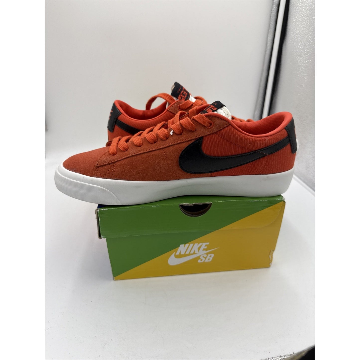 Size 11 - Nike Zoom Blazer Pro GT SB Low Team Orange