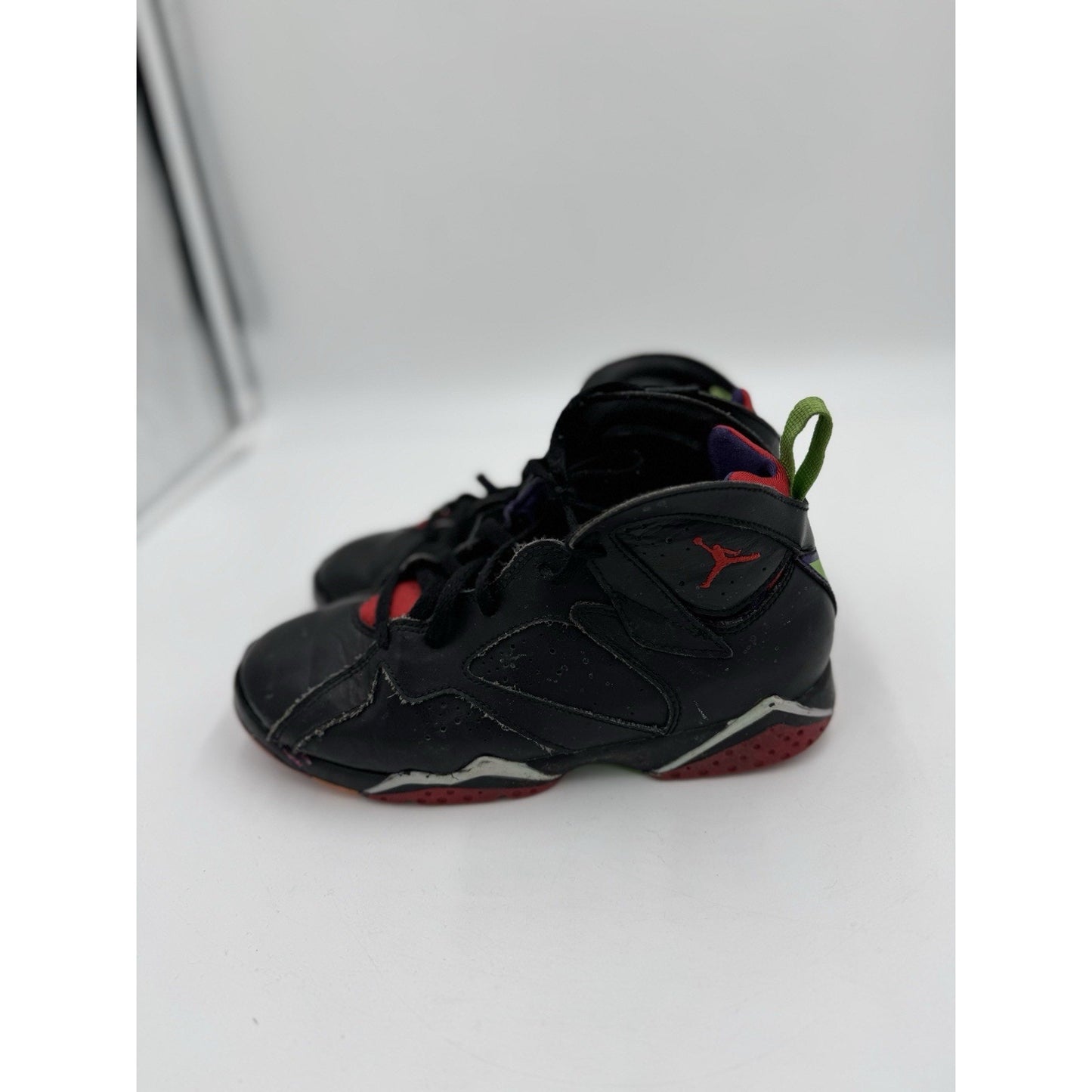 Size 3 (GS) - Jordan 7 Retro Mid Marvin the Martian