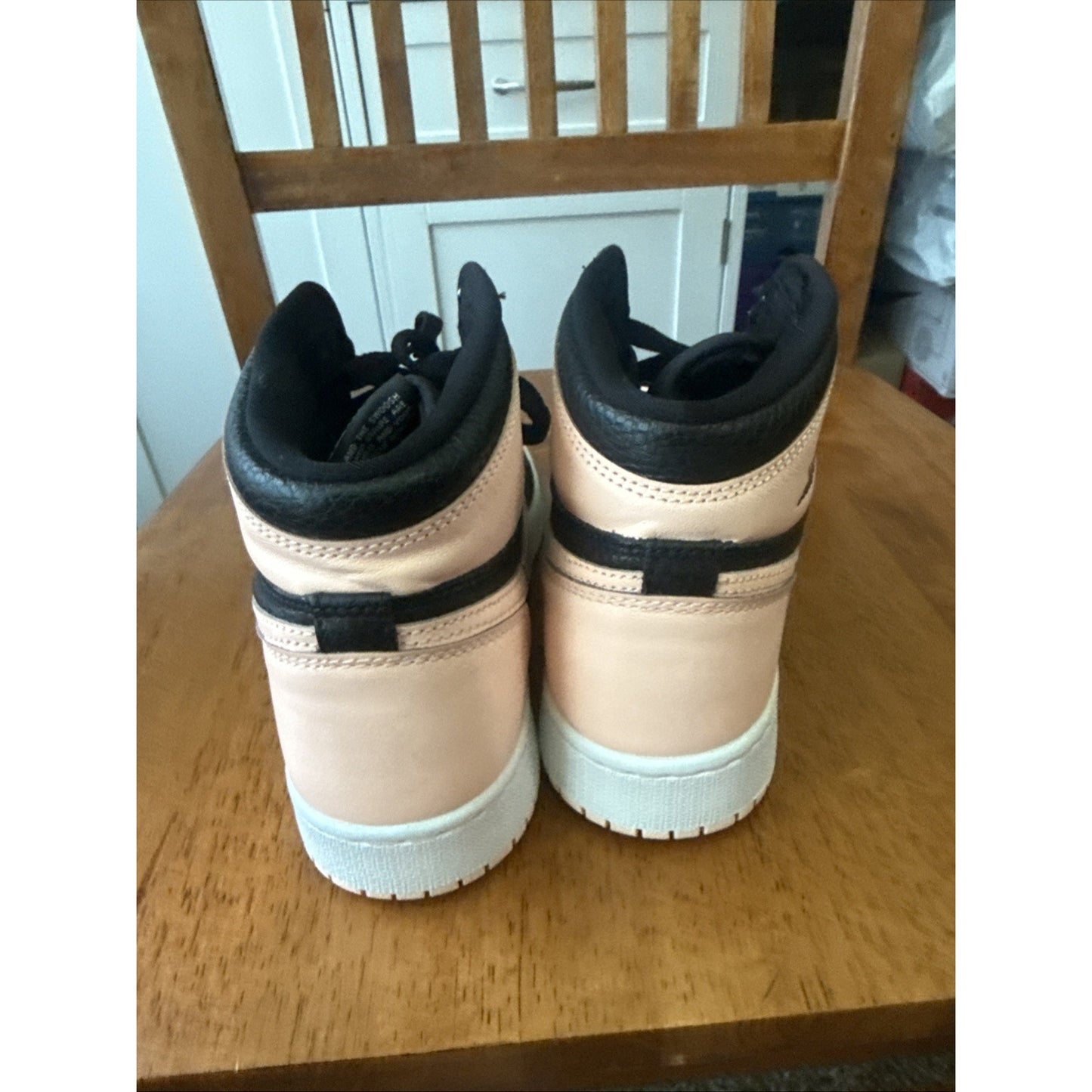 Size 6y Jordan 1 Retro High Black Crimson Tint GS 575441-081 BS174