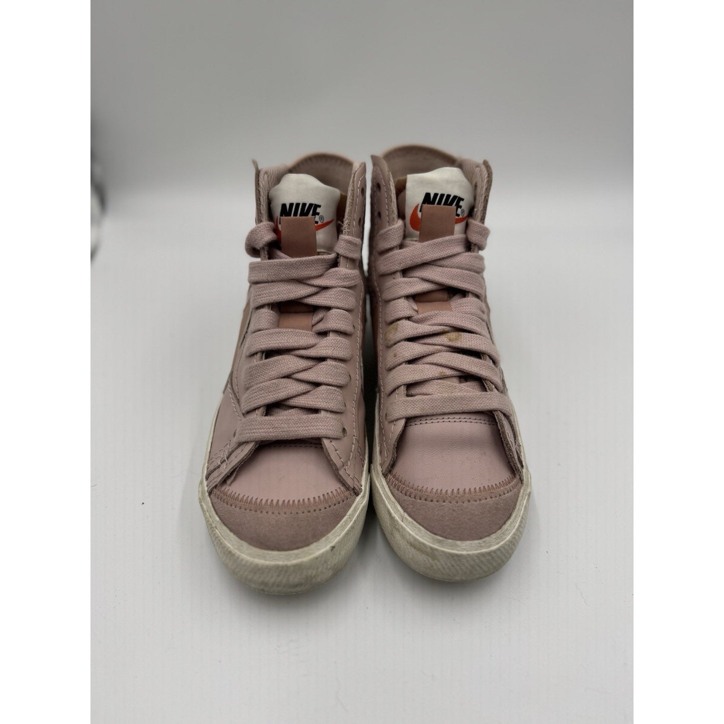 Size 8 - Nike Blazer '77 Jumbo Mid Pink Oxford W NBS302