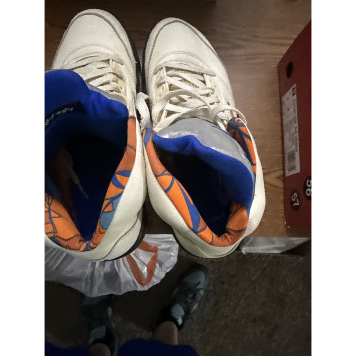Size 9 - Air Jordan 5 Retro International Flight BS432
