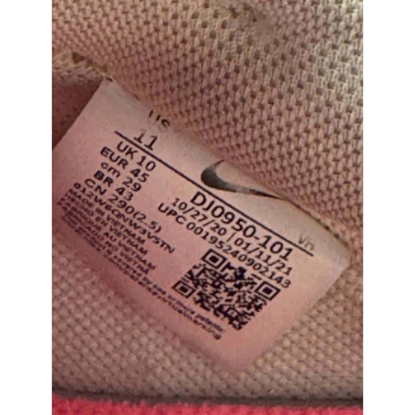 Size 11 - Nike Off-White x Dunk Low Lot 15 of 50