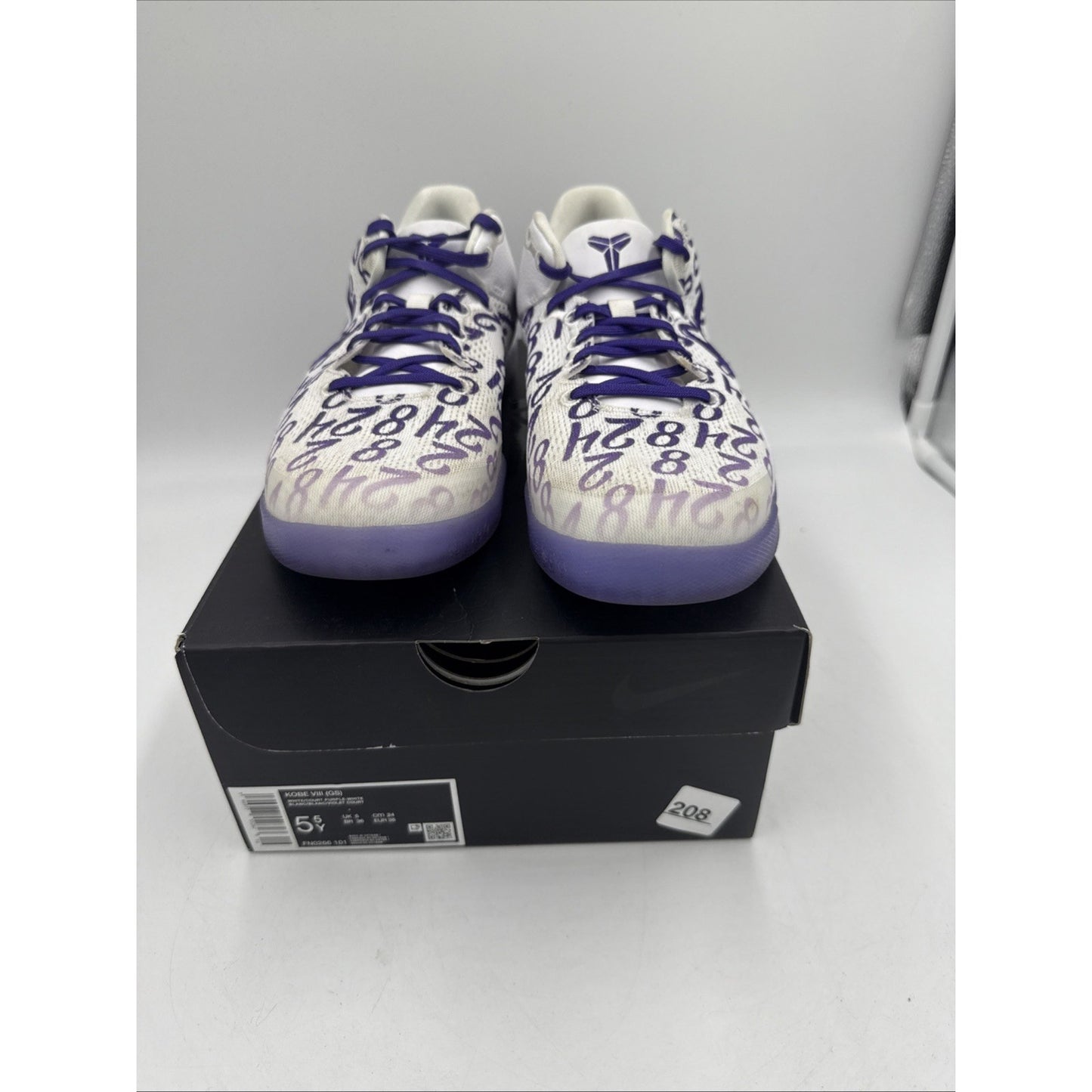 Size 5.5 (GS) - Nike Kobe 8 Protro Low White Metallic Gold
