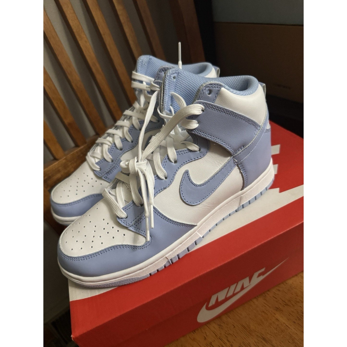 Size 8 - Nike Dunk High Aluminum W BS294
