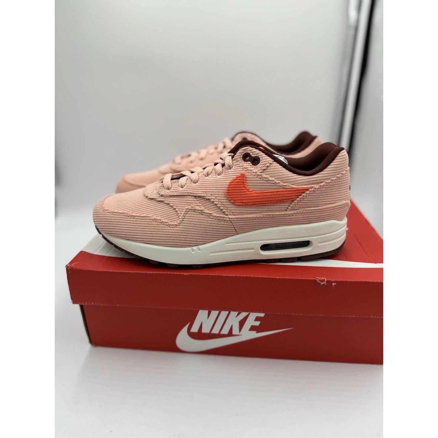 Size 8.5 - Nike Air Max 1 Premium Coral Stardust Corduroy bs893