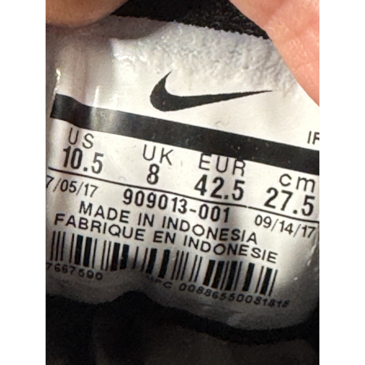 Size 10.5 Nike Wms City Trainer 909013-001