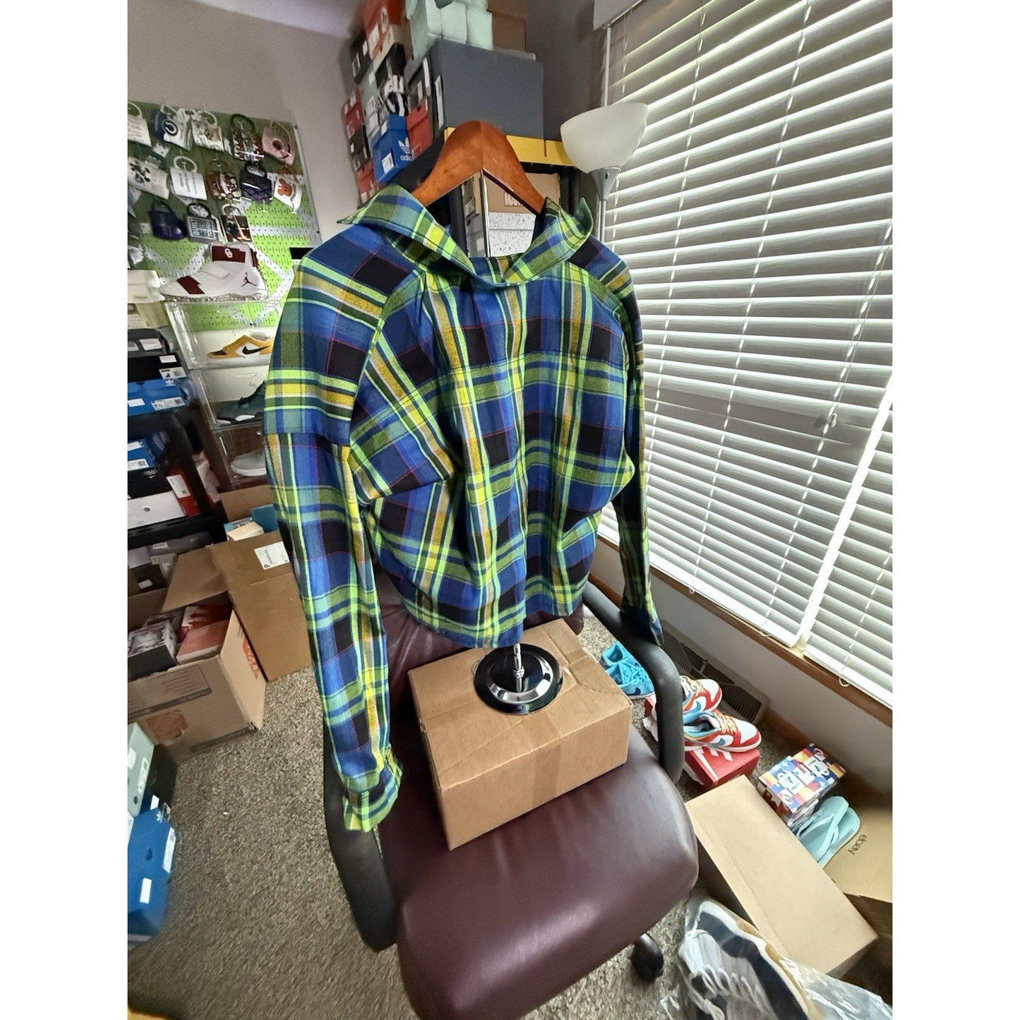 Size M Heaven On Earth Flannel Shirt