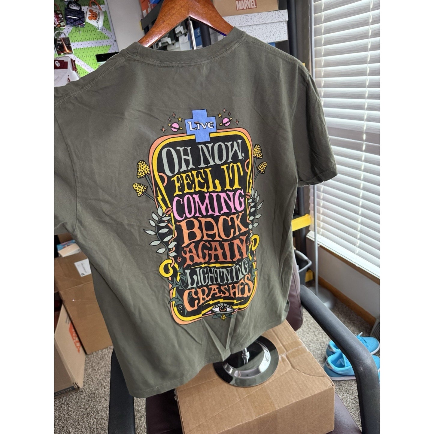 Size Large Live Band T-shirt