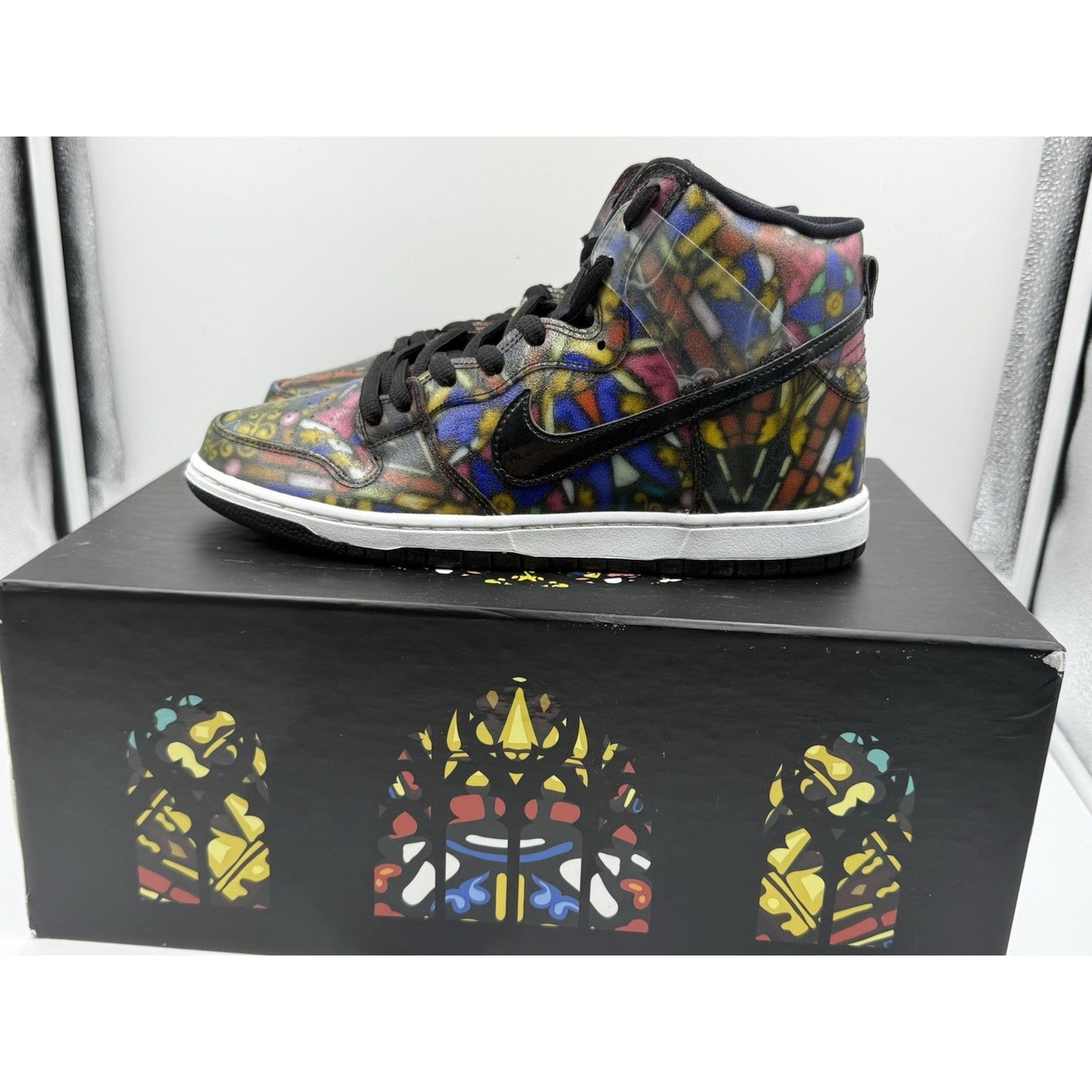 Size 8.5 - Nike Concepts x SB Dunk High Stained Glass With The Special Box