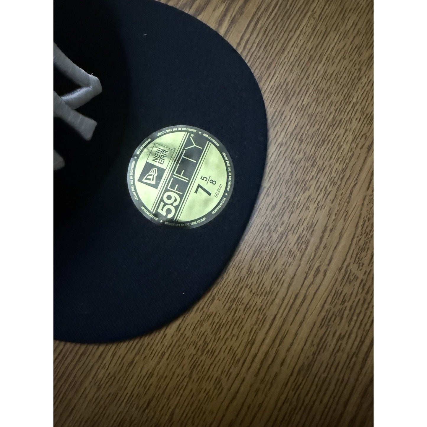 New Ear Fitted Yankees Hat Size 7 5/8