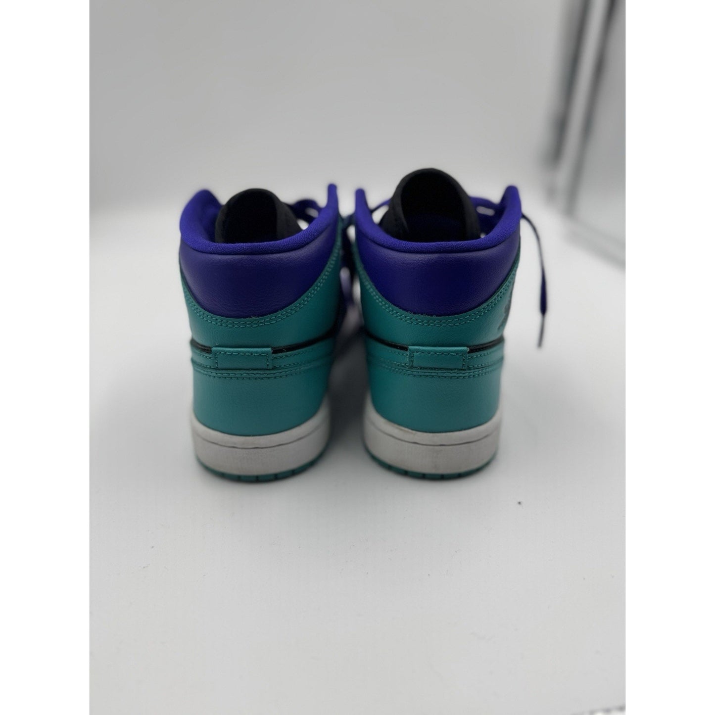 Size 5 - Air Jordan 1 Mid Black Grape W NBS247