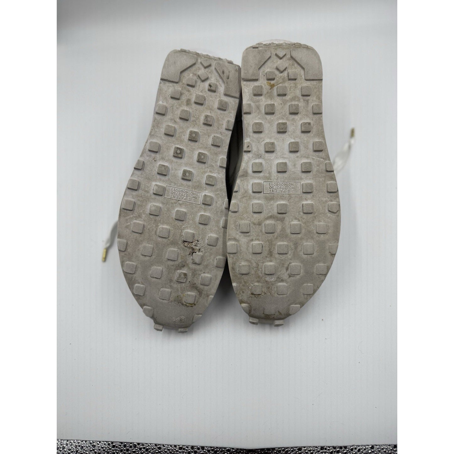 Size 10.5 - Nike sacai x LDWaffle White Nylon NBS272