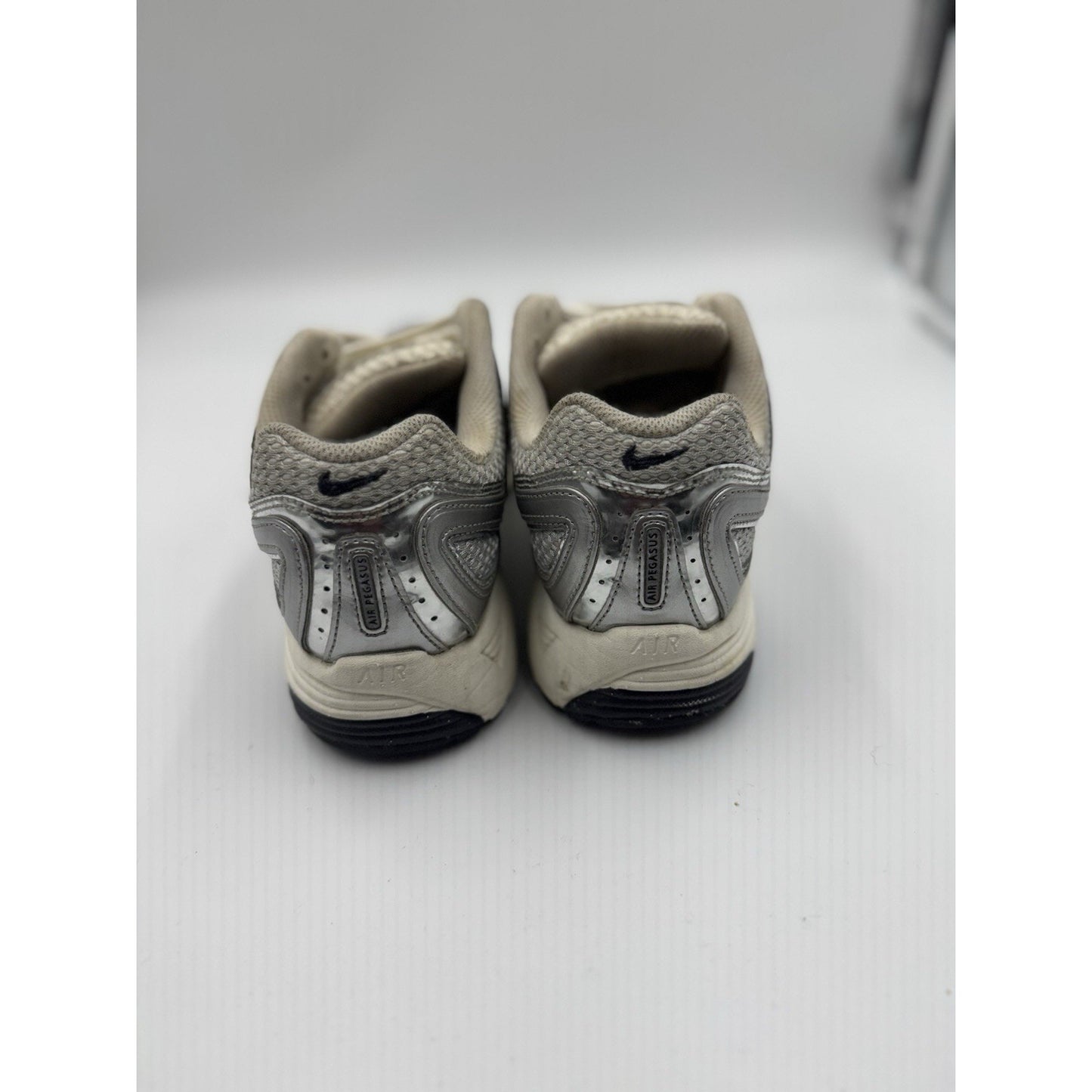 Size 9 - Nike Air Pegasus 2K5 Chrome W NBS298