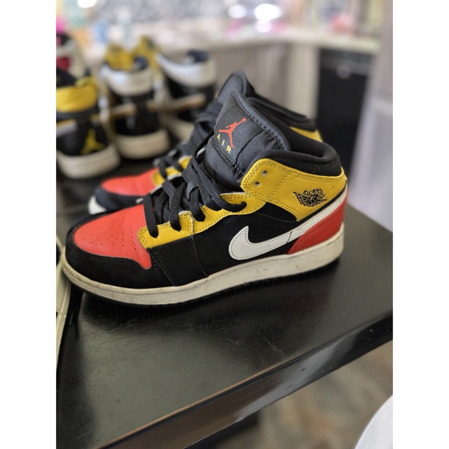 Size 6 (GS) - Jordan 1 SE Mid Amarillo Team Orange NBS163