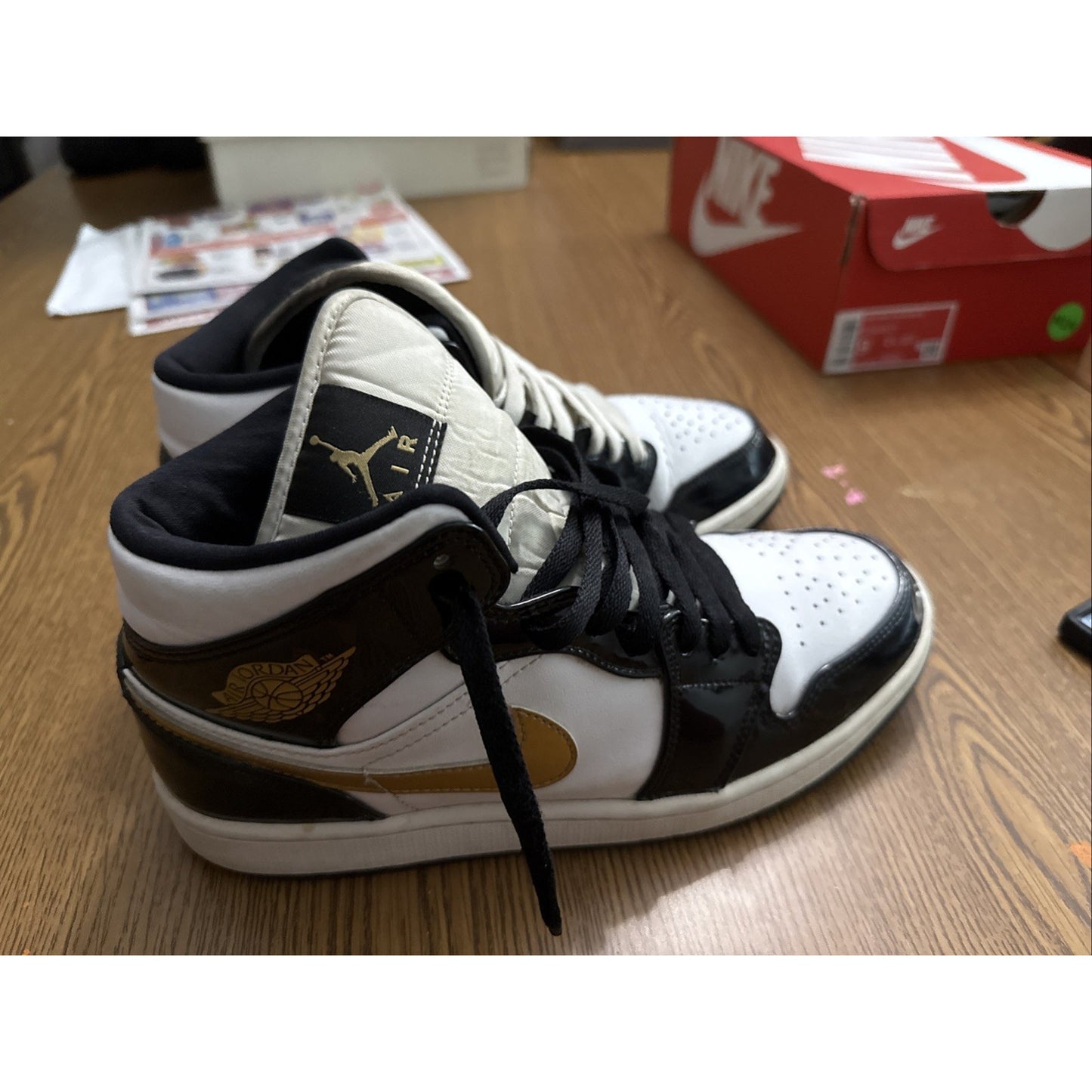 Size 8 - Jordan 1 Mid SE Patent Black Gold NBS161