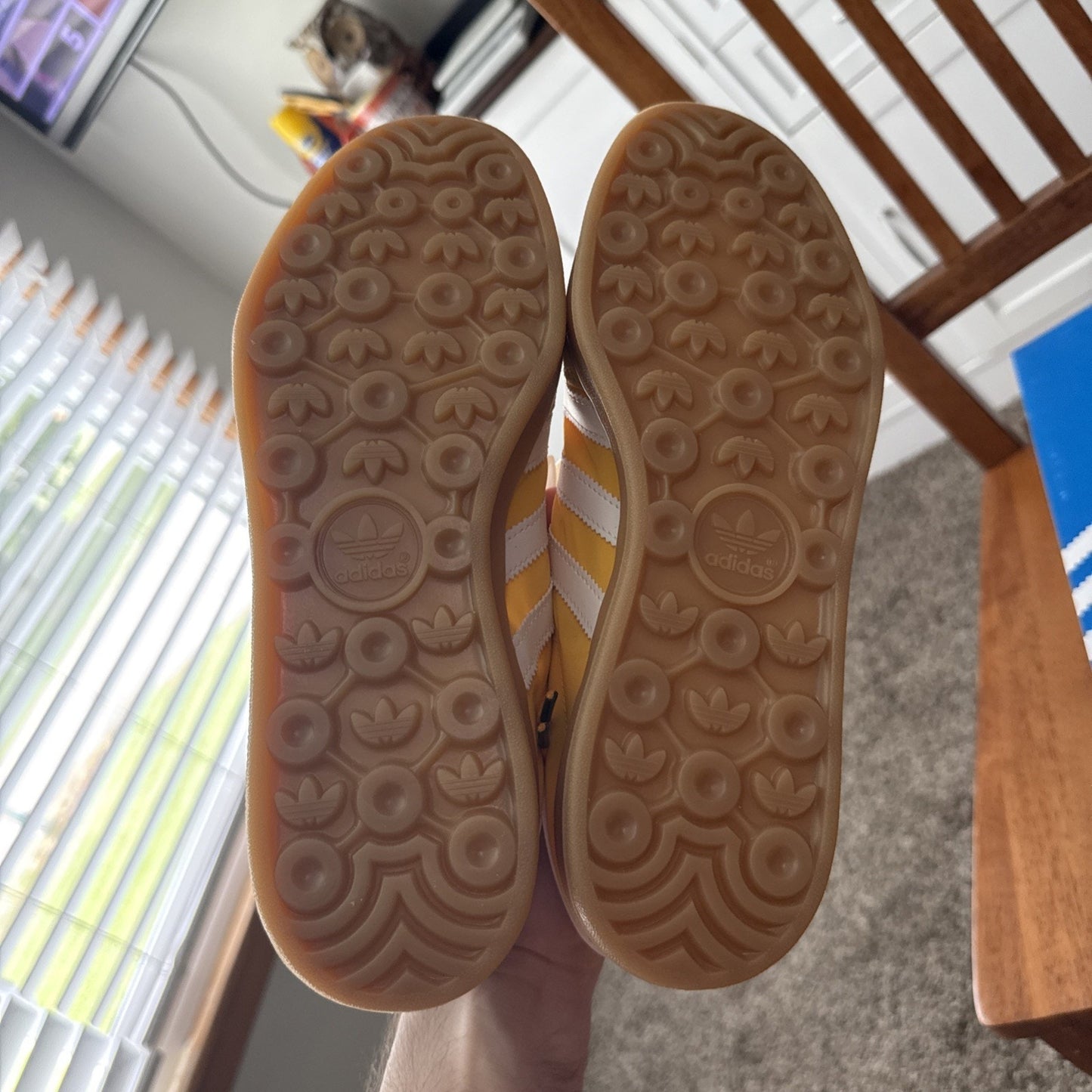 Size 8 Adidas Men's Gazelle Indoor Crew Yellow/Cloud White BS034