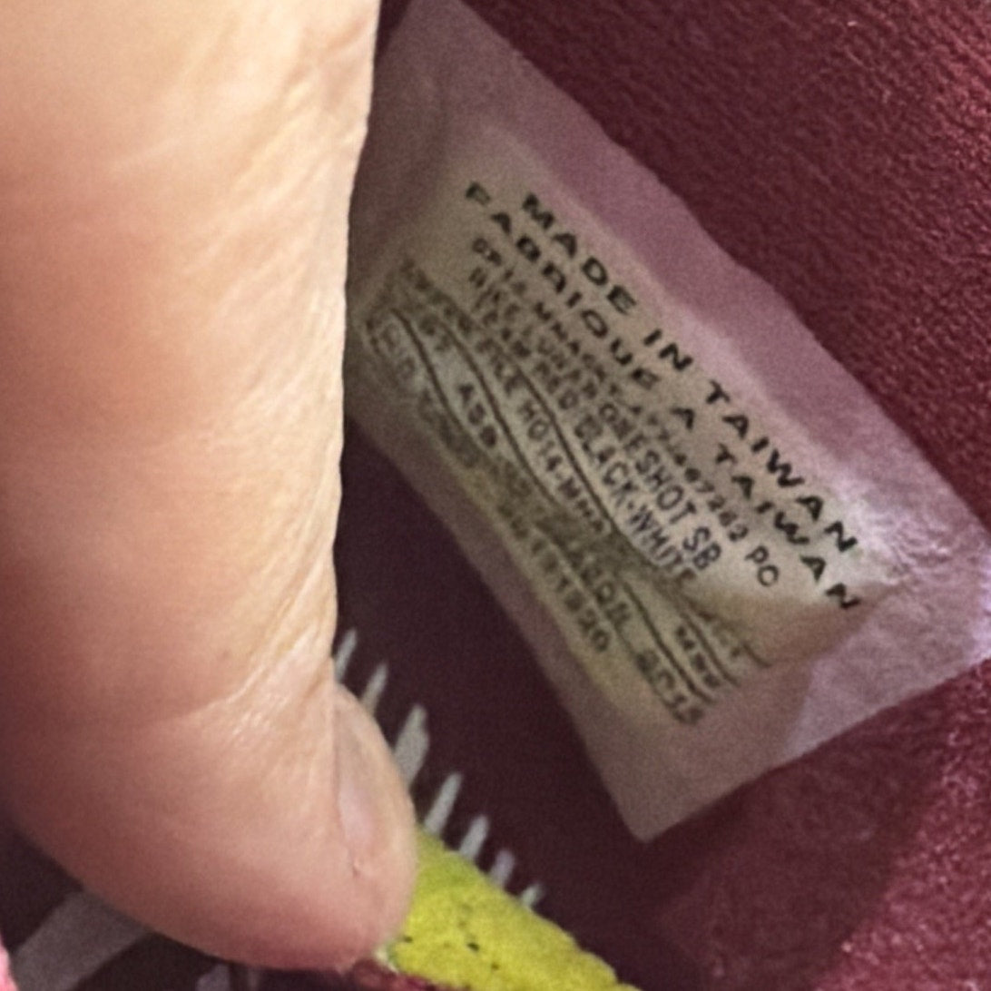 Size 9 Nike Sb Lunar One Shot Sample Tagged Red Black