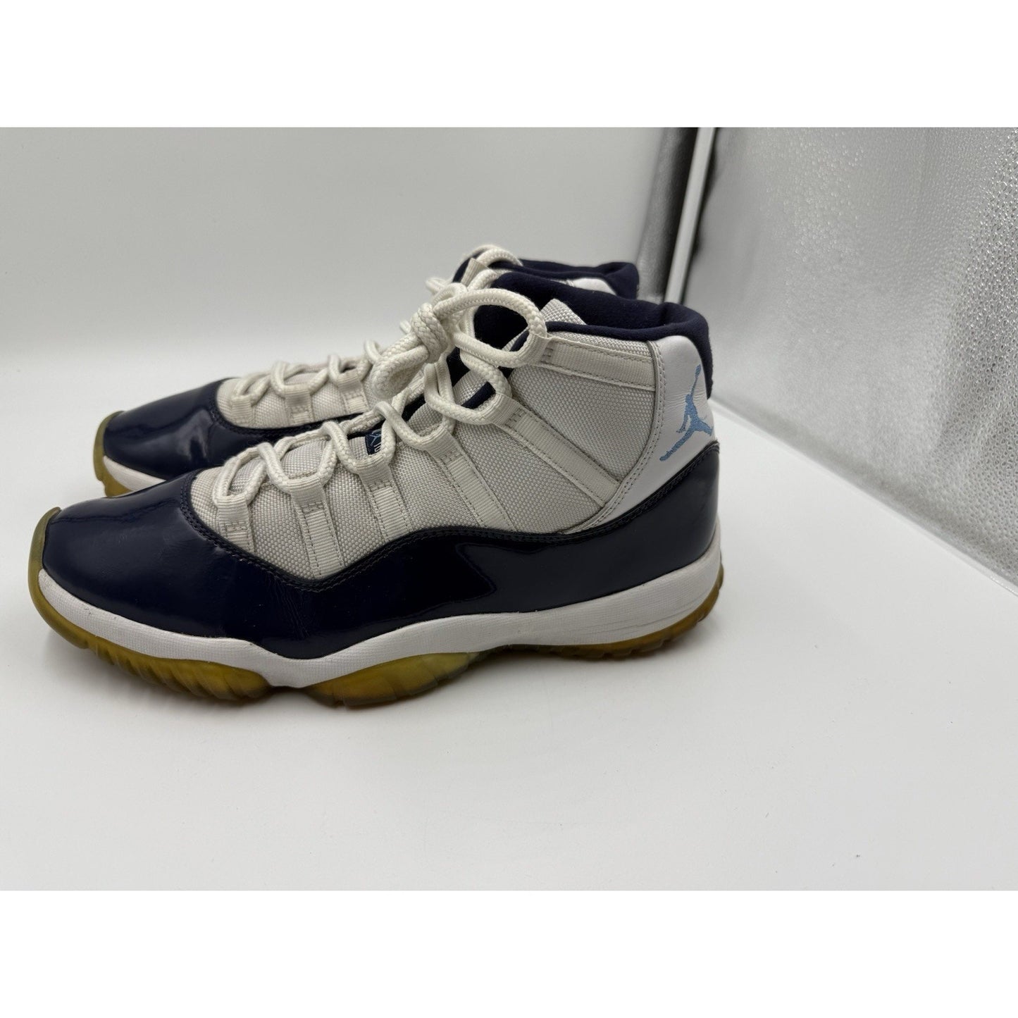 Size 11 - Jordan 11 Retro High Win Like '82