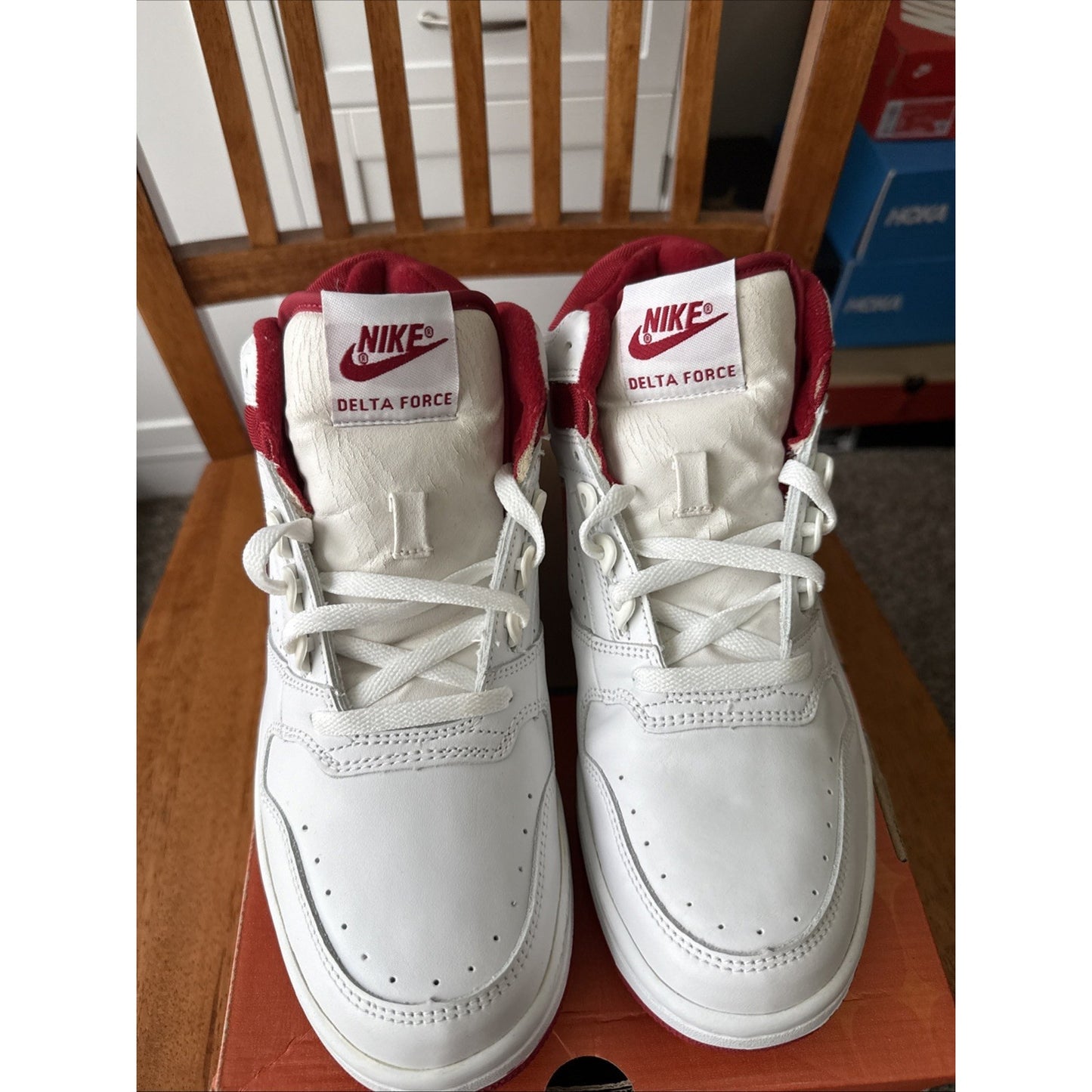 Size 9.5 Nike Delta Force 3/4 307723 White/varity Red Rare 2004 BS260