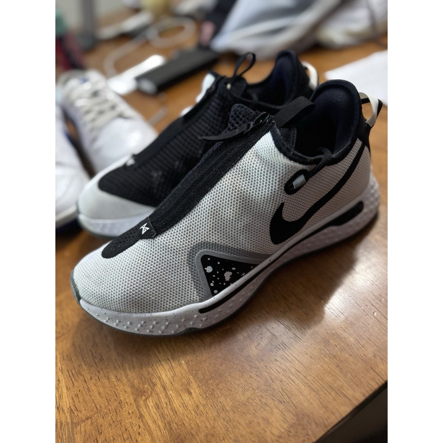Size 10 - Nike PG 4 Oreo - CD5079-100 NBS098