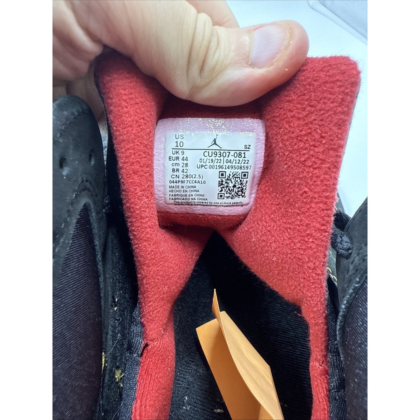 Size 10 - Jordan 7 Retro Citrus