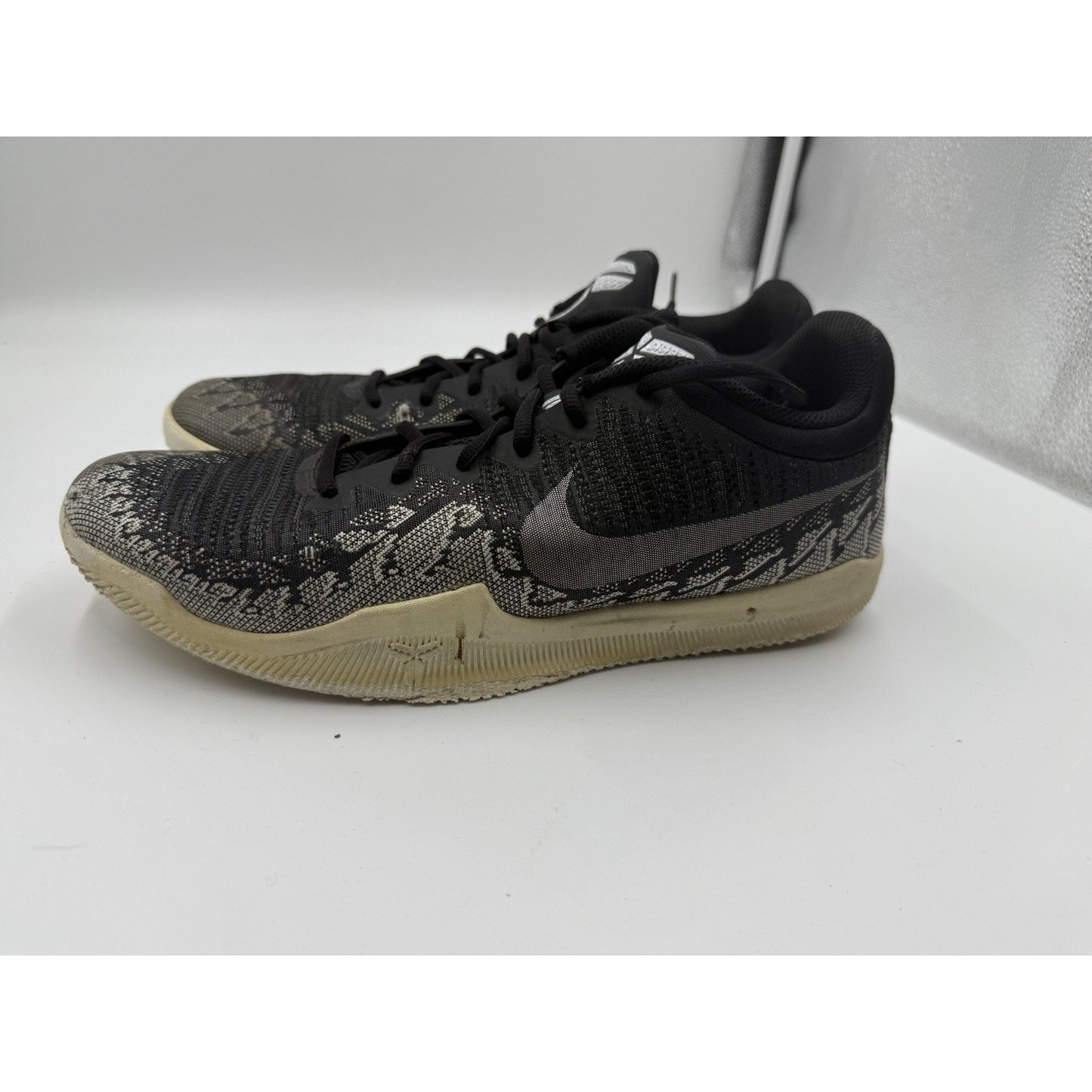 Size 10.5 - Nike Mamba Rage Anthracite