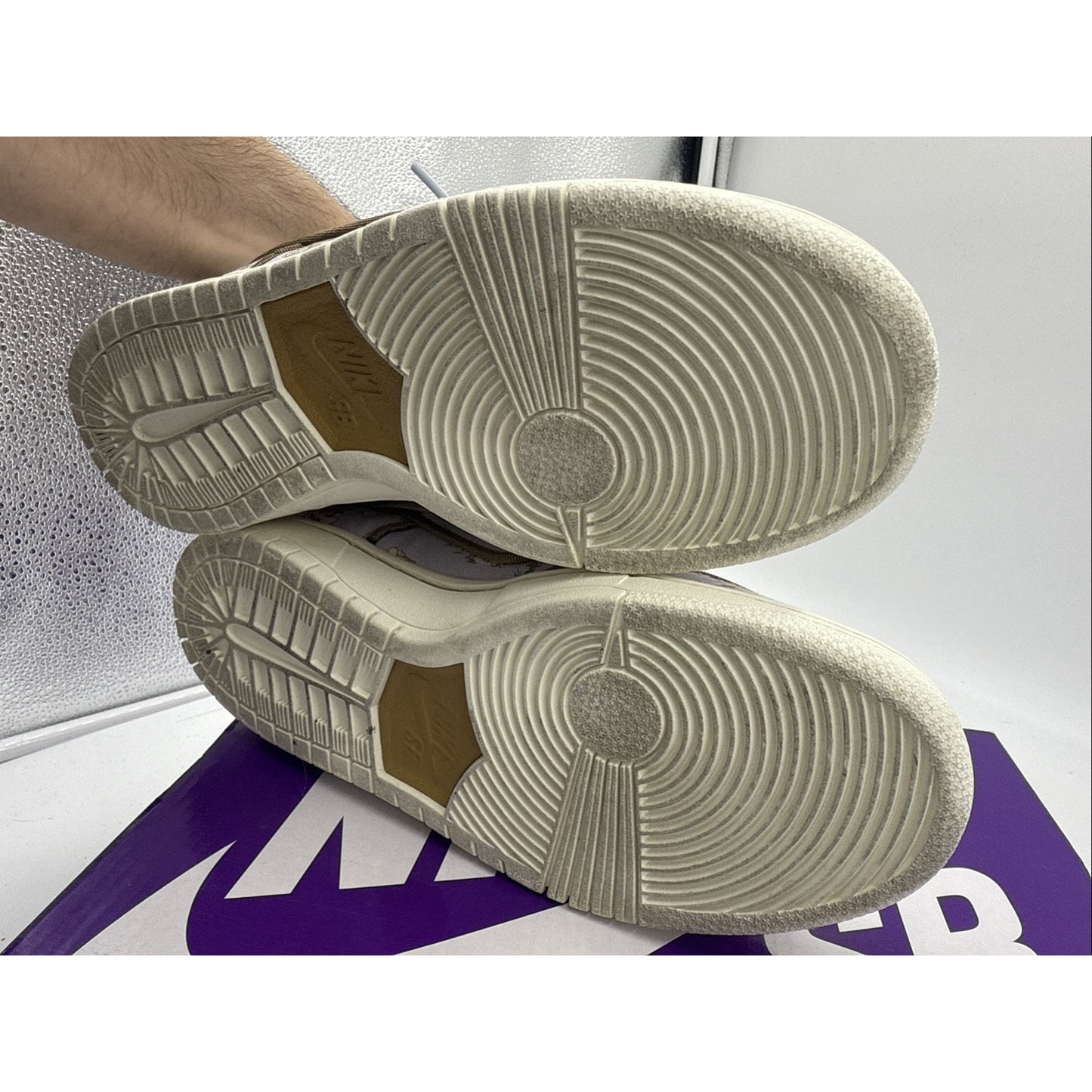 Size 5 - Nike Dunk Premium SB Low City of Style Pack
