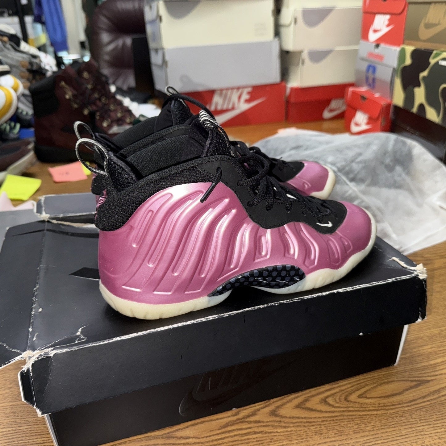 Nike Little Posite One GS Pink Foamposite DX1947-600 Size 7Y (Women’s Size 8.5)