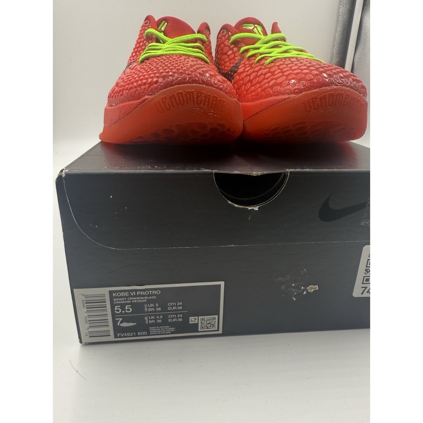 Size 5.5 - Nike Kobe 6 Protro Low Reverse Grinch