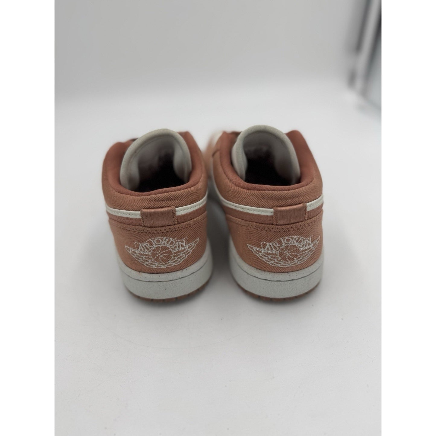 Size 7.5 - Air Jordan 1 SE Low Sky J Orange W