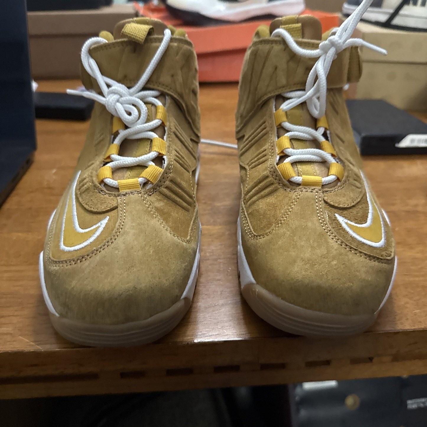 Size 10.5 - Nike Air Griffey Max 1 Wheat BS373