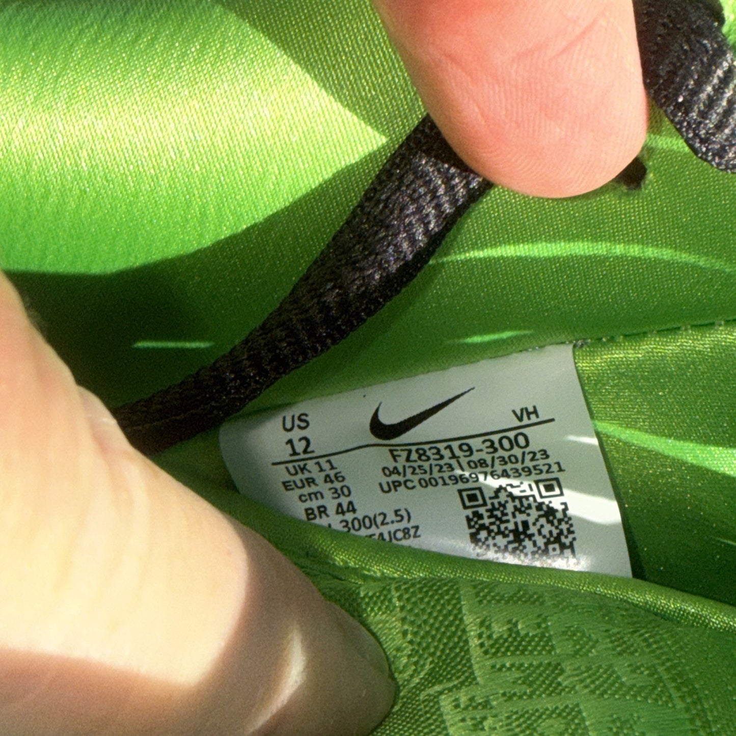 Size 12 - The Powerpuff Girls x Nike Dunk Pro SB QS Low Buttercup