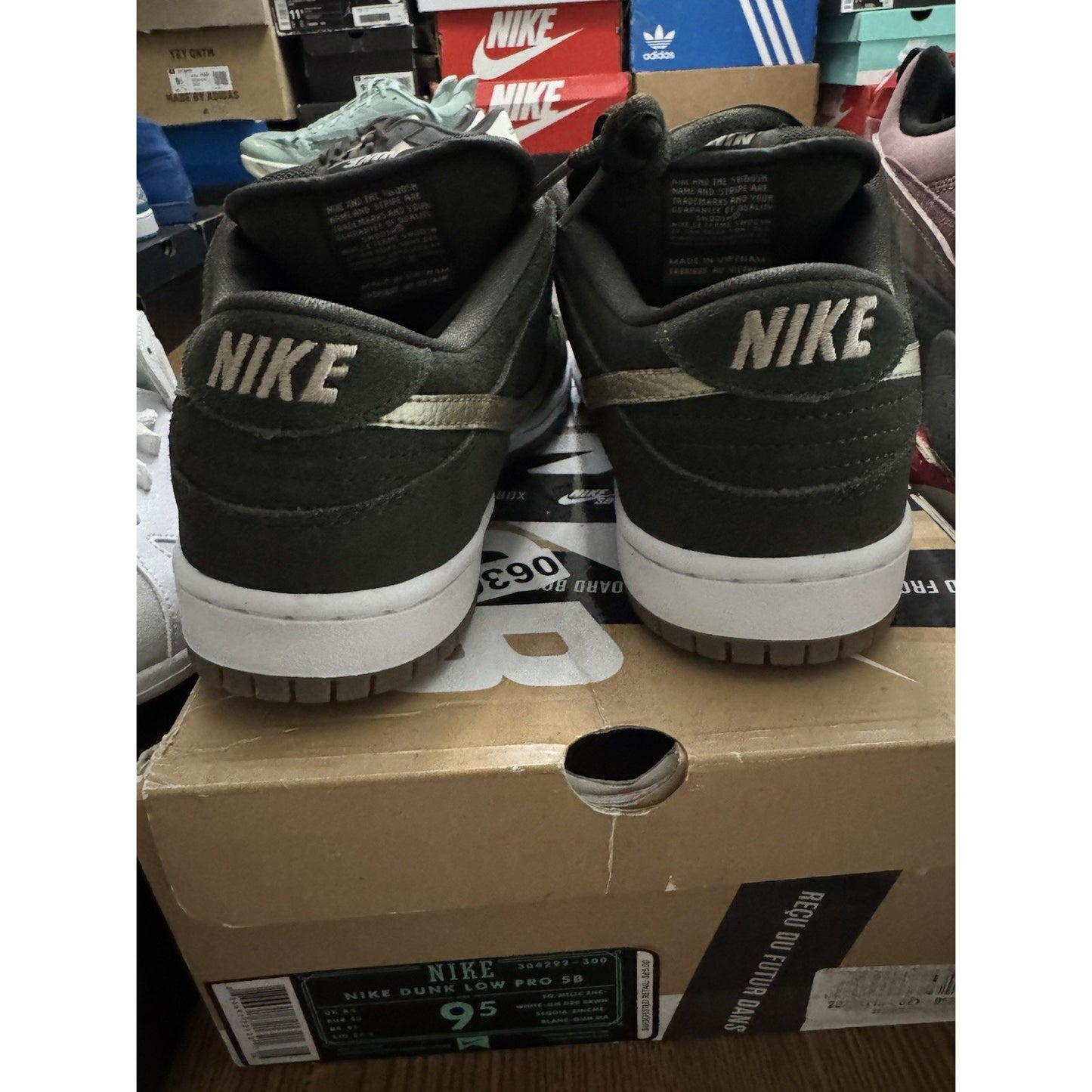 Size 9.5 - Nike Dunk Pro SB Low Green BS283