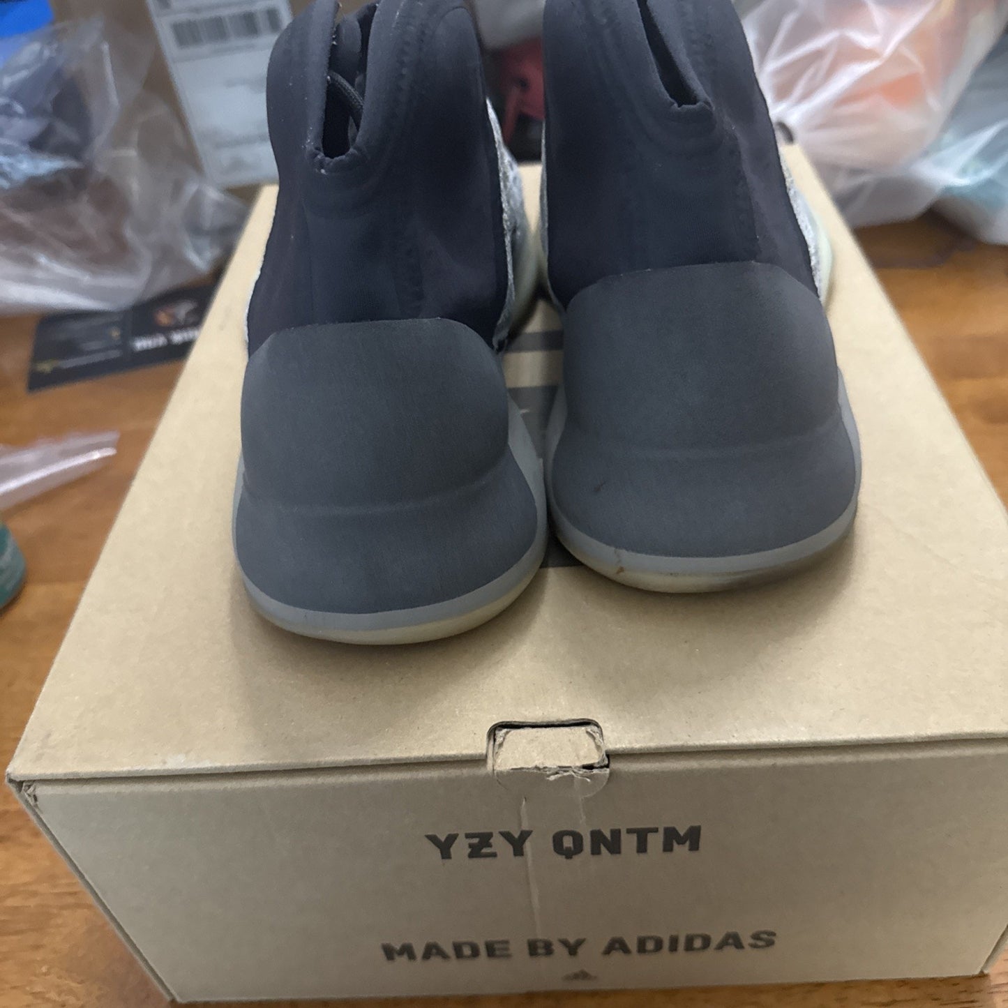 Size 9.5 Adidas Yeezy Quantum Sea Teal GY7926 Basketball Shoes BS299