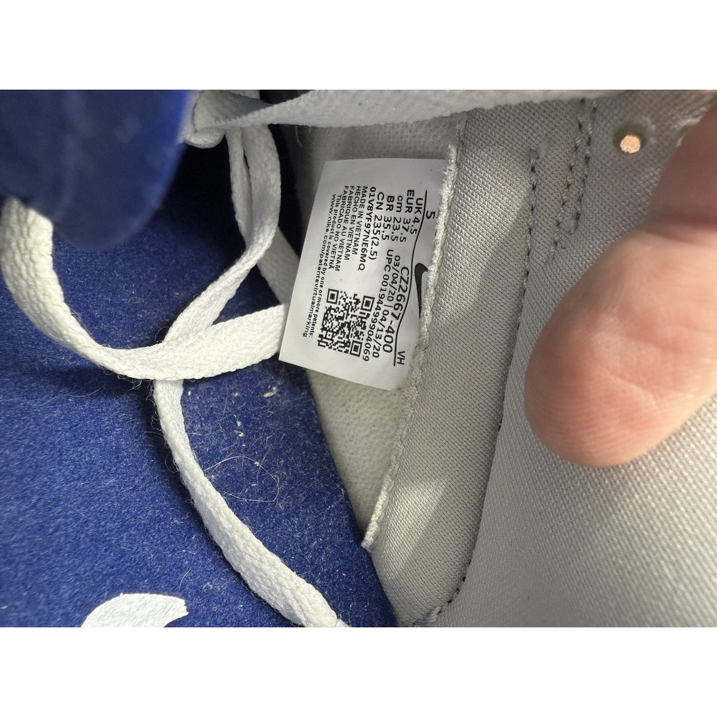 Size 5 - Nike Dunk Retro 2020 Low Samba