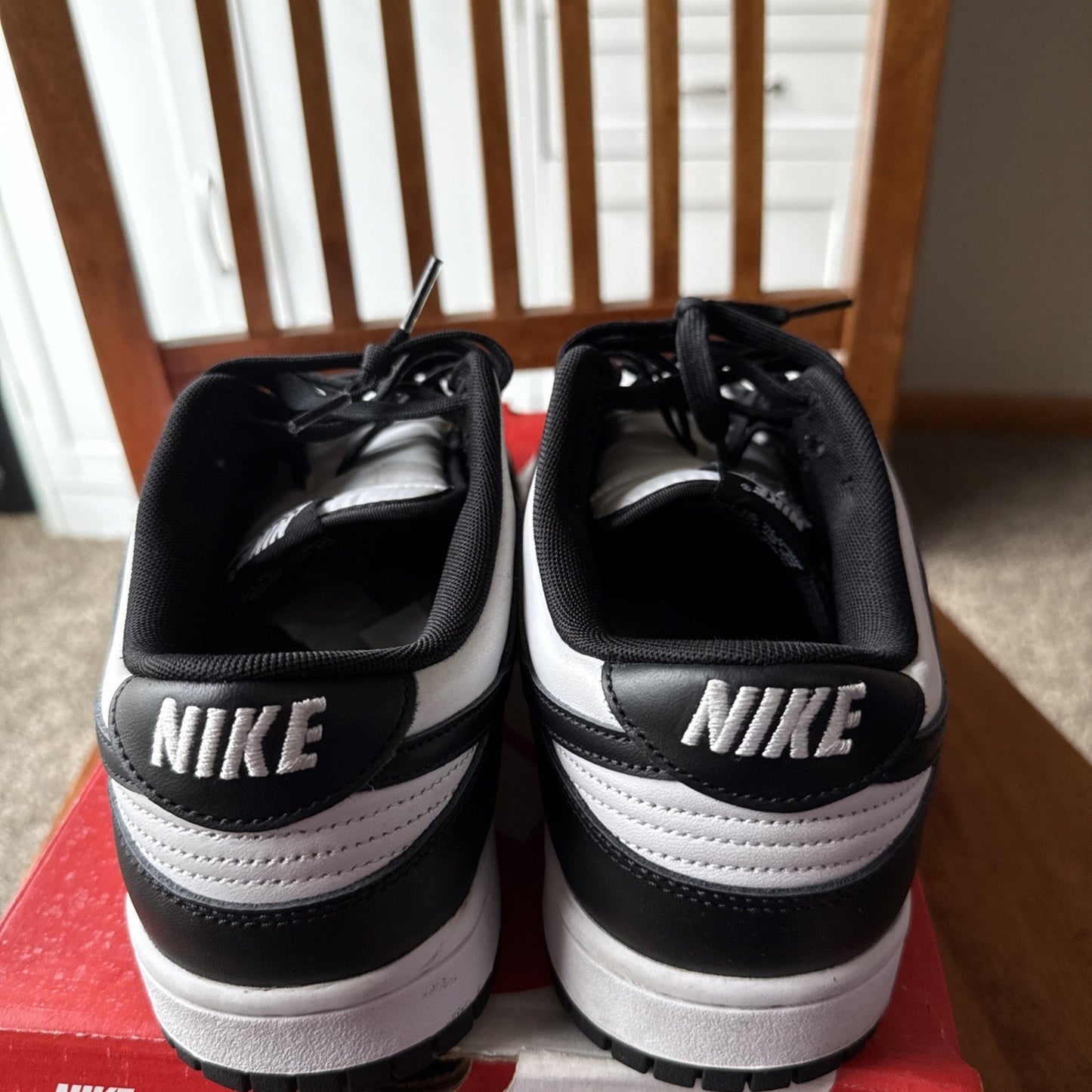 Size 11 Nike Men's Dunk Low Retro Panda Shoes Sneakers Low Top Black White BS027