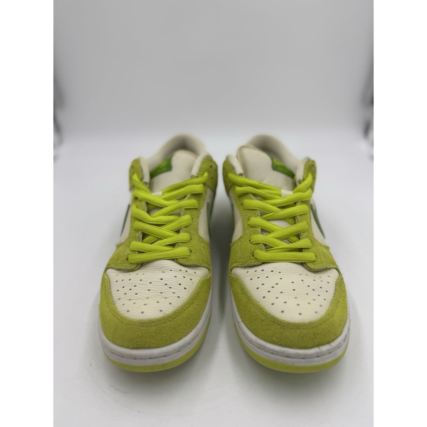 Size 10 - Nike Dunk Pro SB Low Fruity Pack - Green Apple