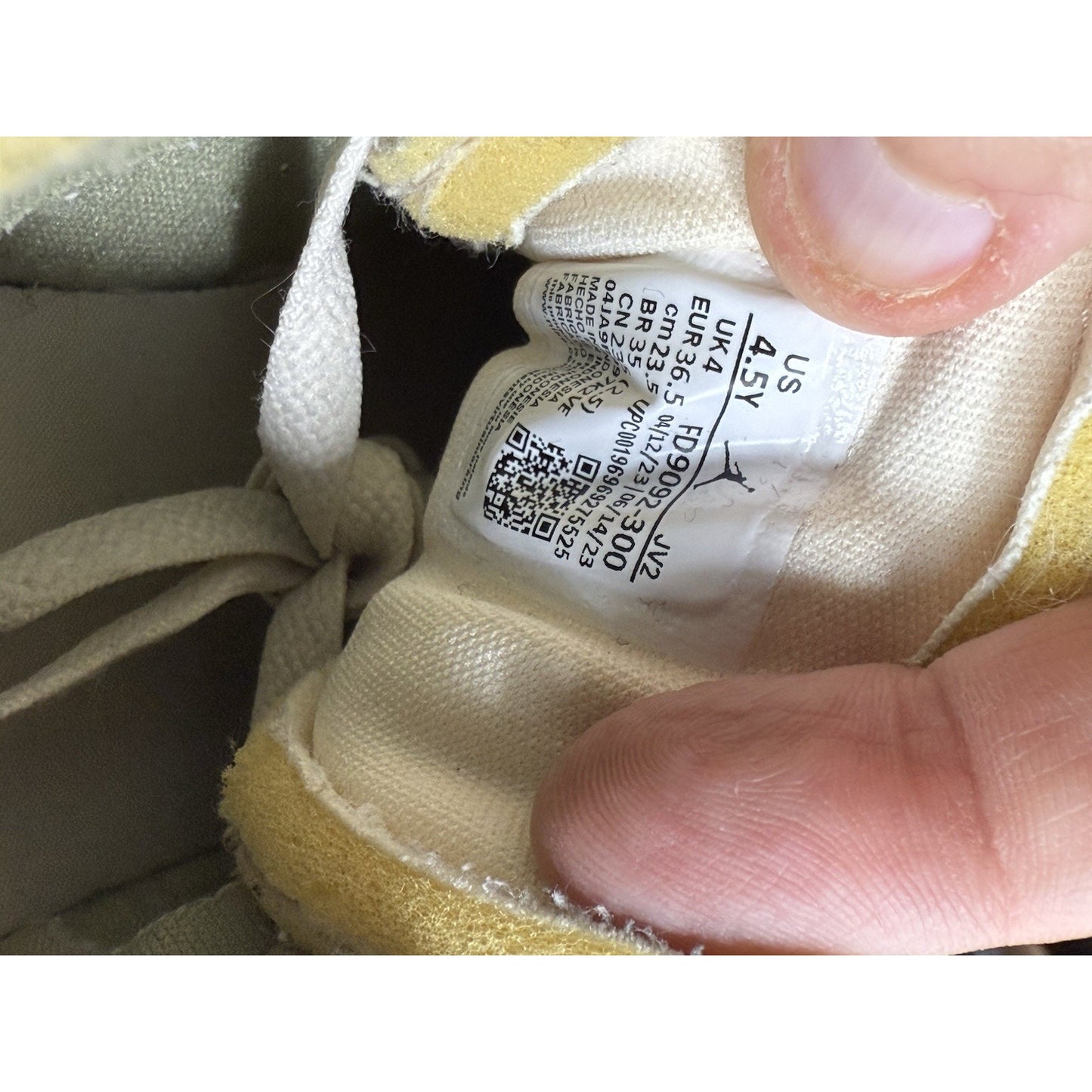 Size 4.5 (GS) - Air Jordan 1 SE Craft Low Sky J Light Olive