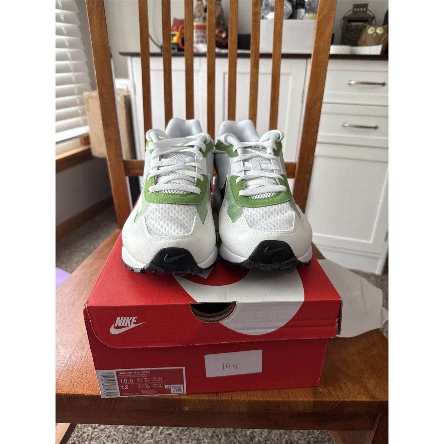 Size 10.5 - Nike Air Max Solo Chlorophyll BS083