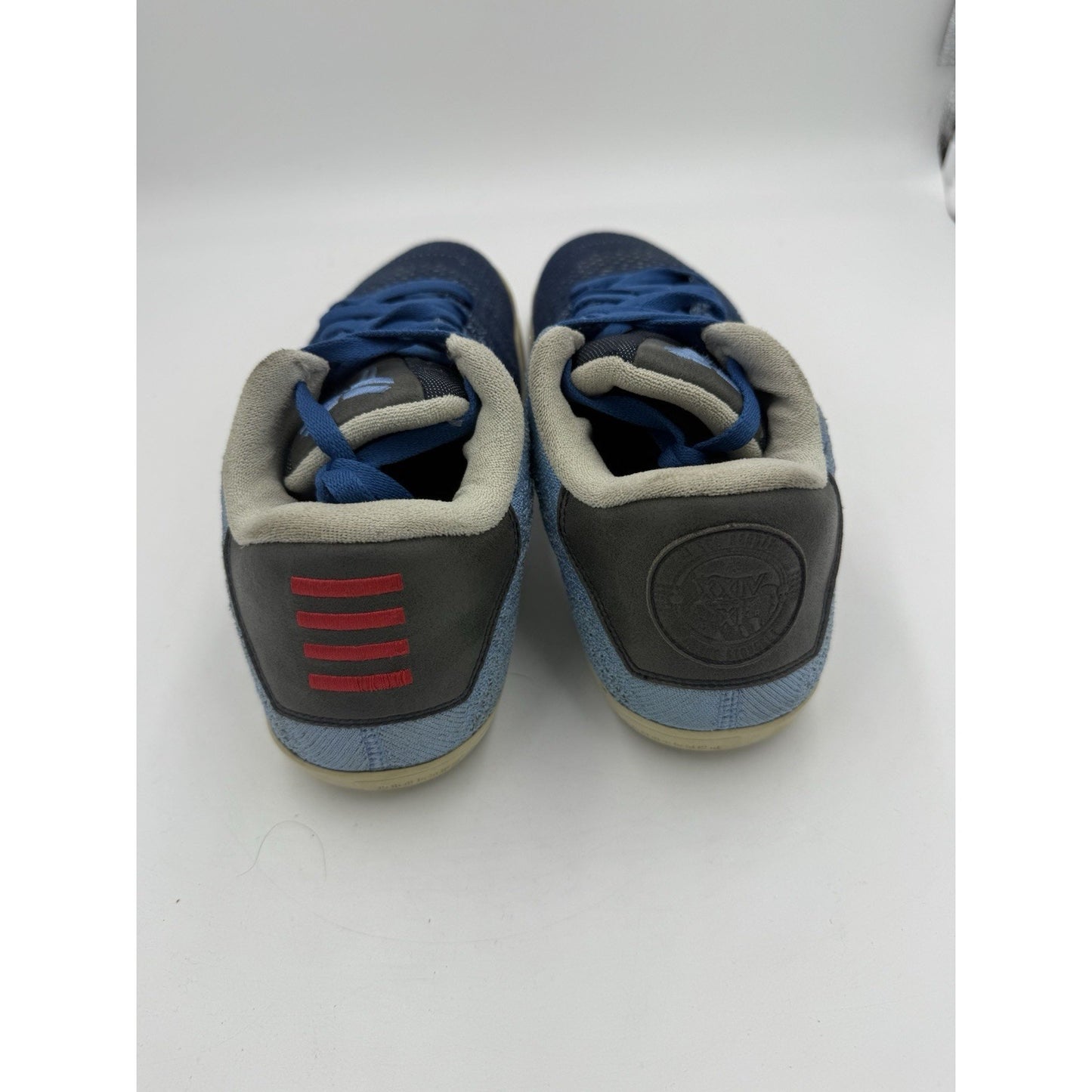 Size 10 - Nike Kobe 11 Elite Low Brave Blue