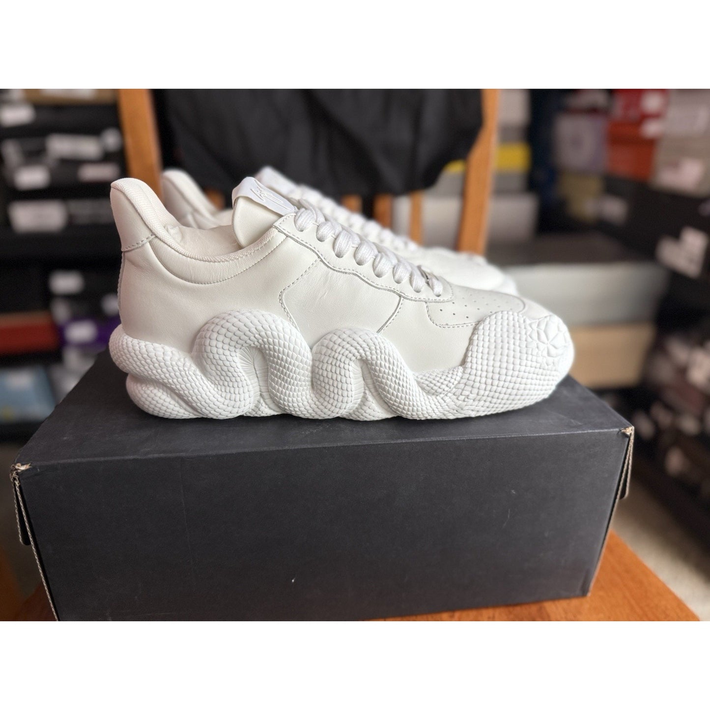 Size EU 43 US 9.5 / 10 - Giuseppe Zanotti Cobras White - RM20035-002 BS358