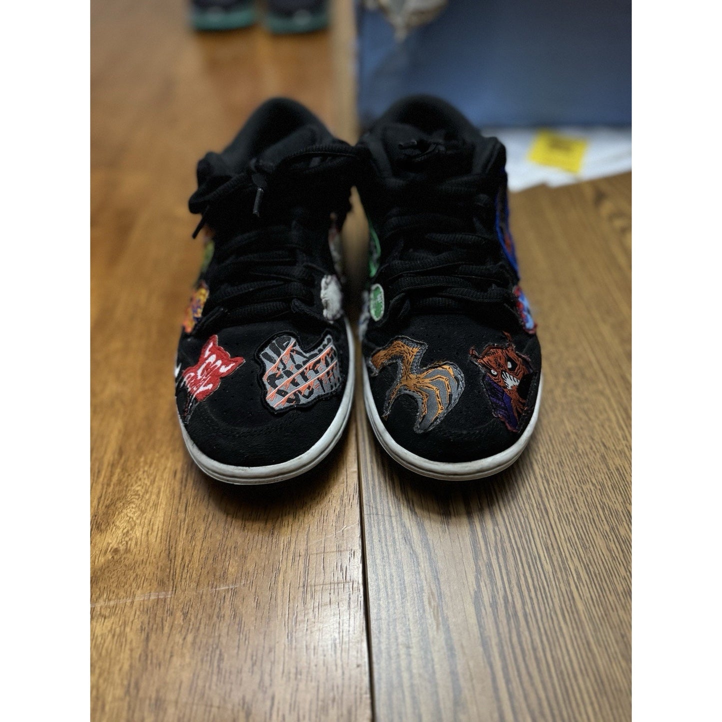 Size 8 - Nike SB Dunk Low Pro QS Black/Multicolor/White 2022 NBS132