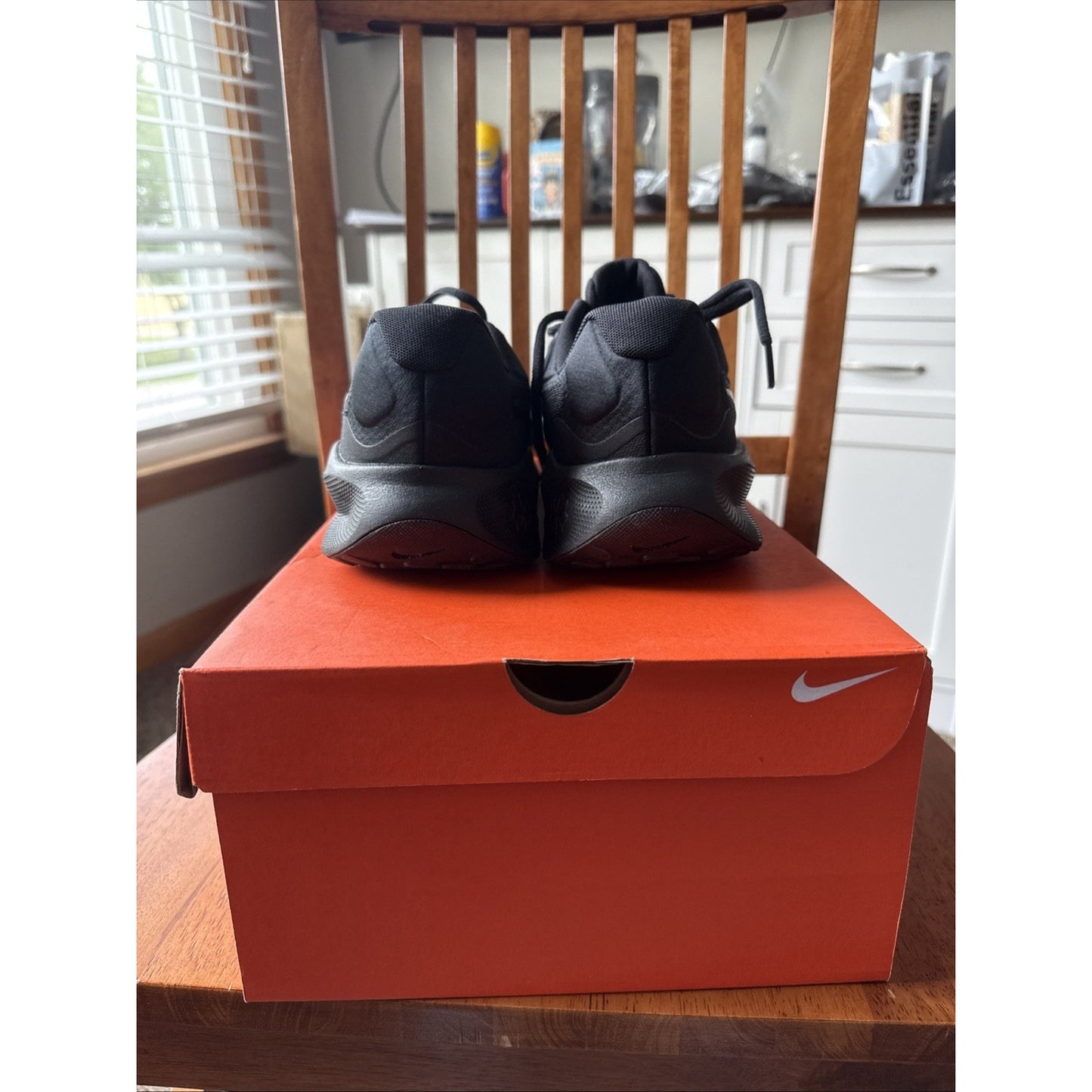 Size 10 Wide Nike Revolution 7 Wide Black Running Comfort Shoes Sneaker BS007