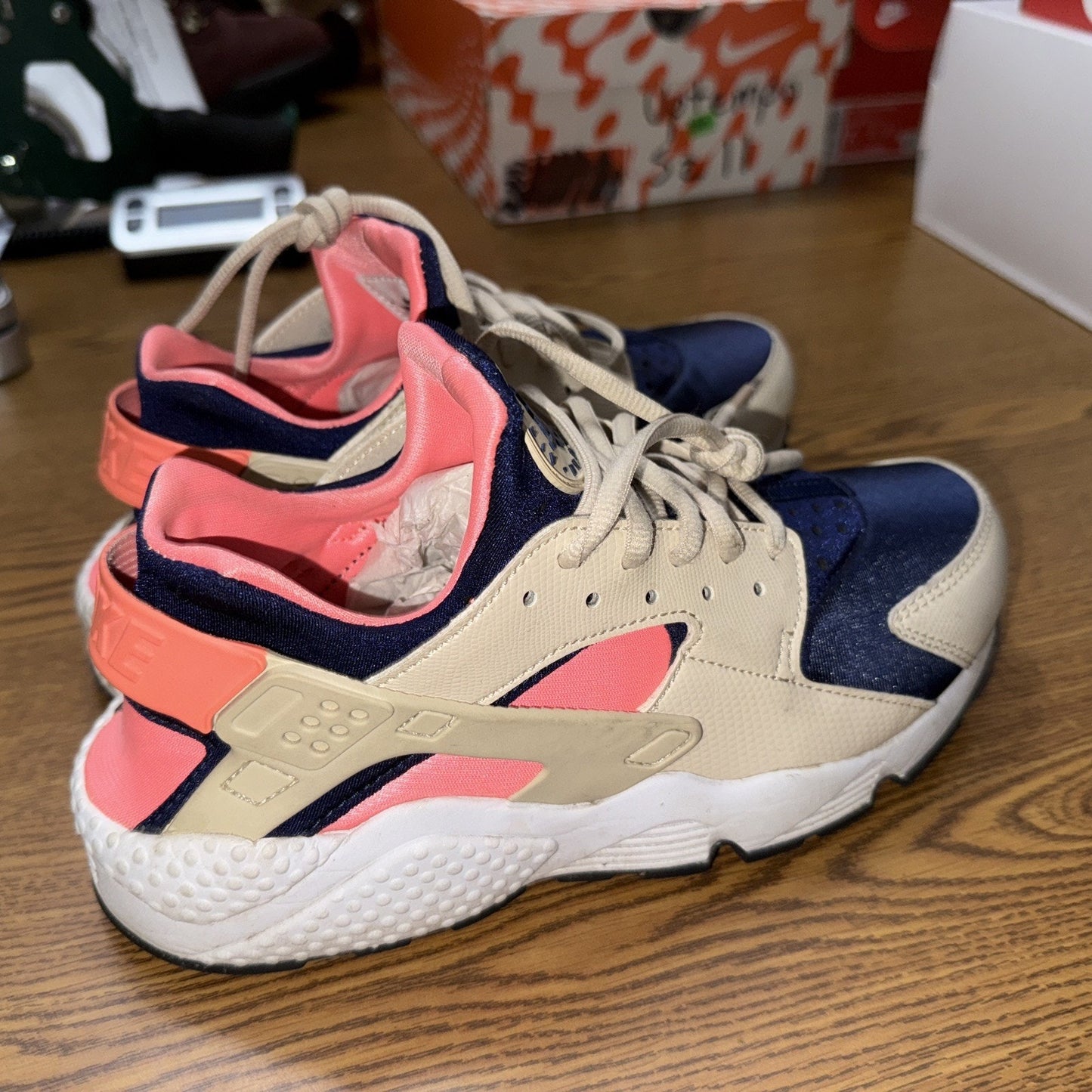 Size 8.5 - Nike Air Huarache Run Oatmeal W