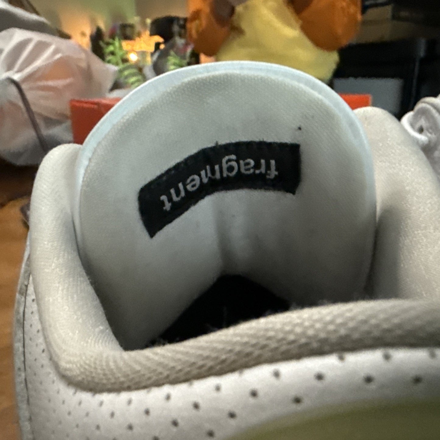 Size 10 - Jordan 3 Retro SP x Fragment Design Mid White NBS082