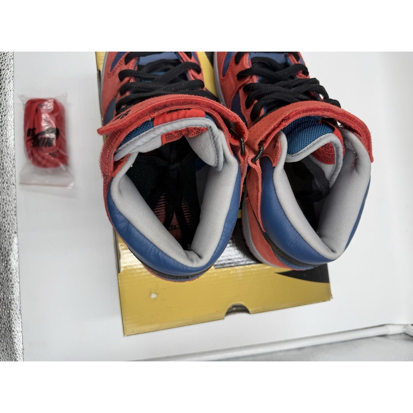 Size 8.5 - Nike Dunk Pro SB Mid Spider Man